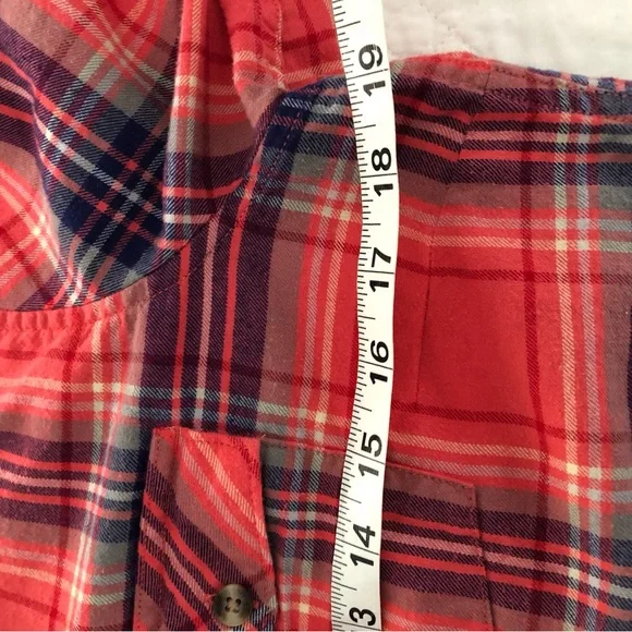 EUC 2 Women’s Cotton Plaid Plaid Flannel Shirts (Abercrombie & Eddie Bauer) - Picture 7 of 16